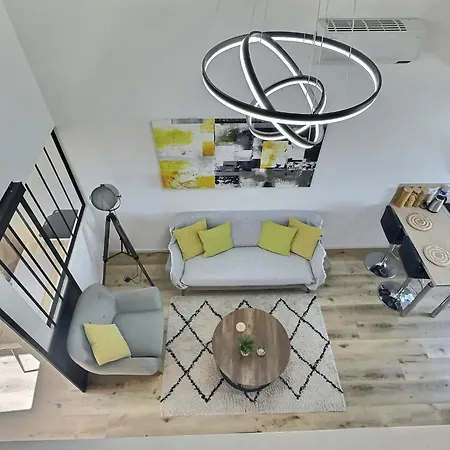 Apartment Loft Ravissant Avec Parking Gratuit *